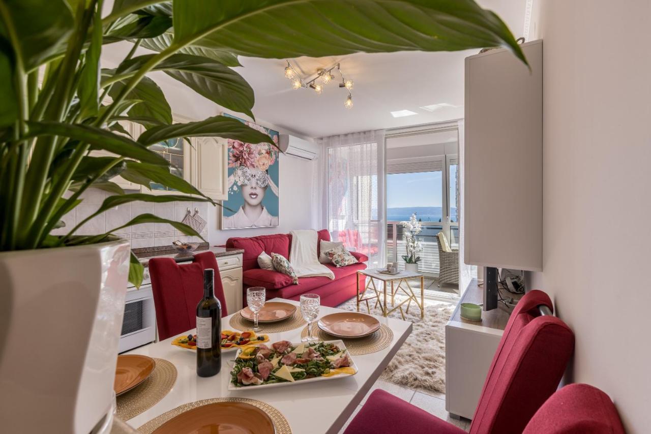 Apartment Desert Rose Split Bagian luar foto