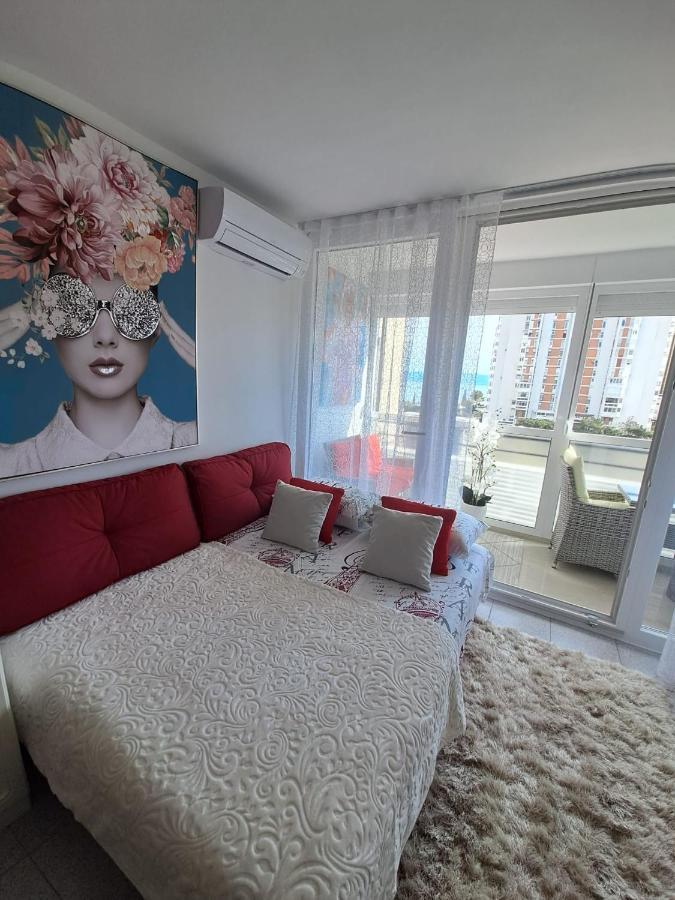 Apartment Desert Rose Split Bagian luar foto